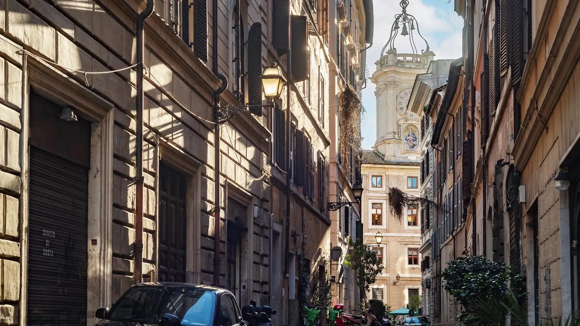 Apartment With Terrace Near Piazza Navona - Fromhometorome  Rome